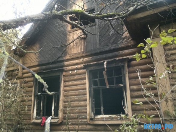 Опасные дома на ул. Ногина в Дедовске