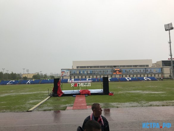 Сильнейший ливень не смог отменить Спартакиаду в честь Дня ГИБДД