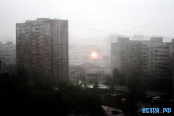 Шаровая молния сожгла квартиру в Слободе