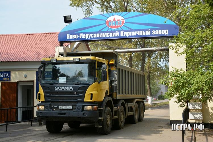 автобус кирпичный завод. паликский кирпичный завод. автобус 7 тула кирпичный завод. остановка кирпичный завод в красноярске. автобус кирпичный завод.